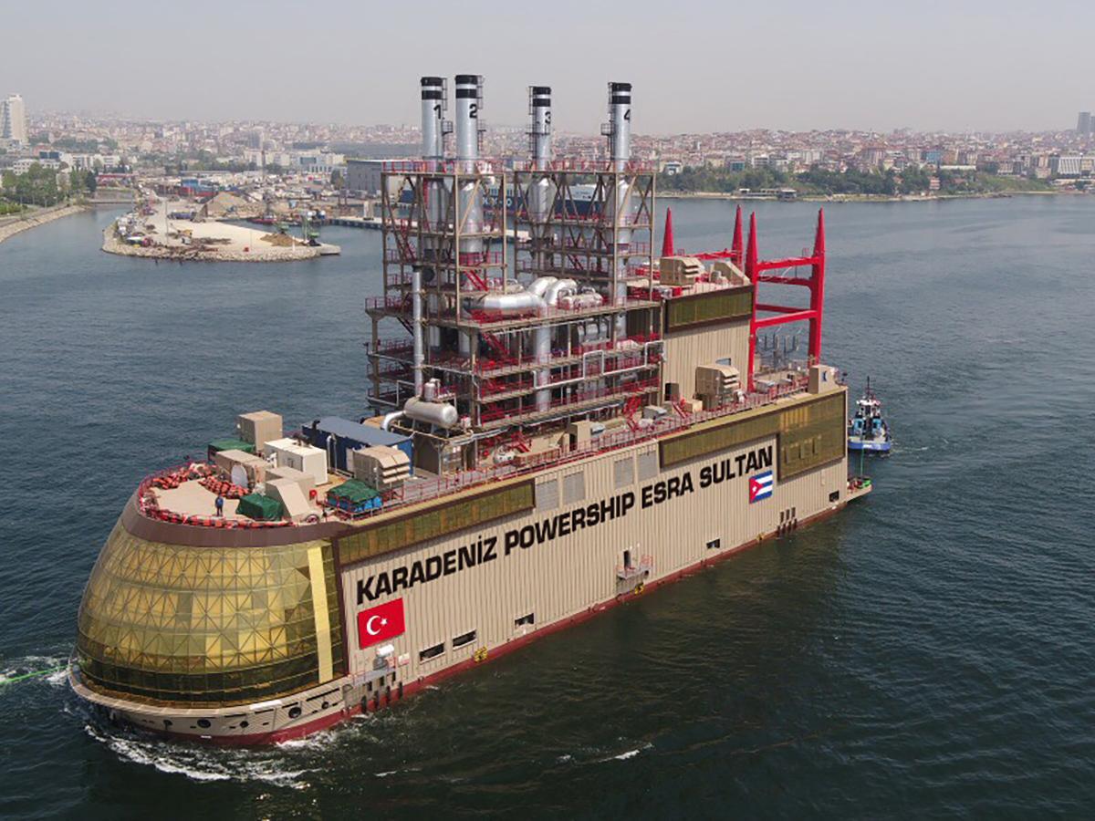 Termoelectrica flotante