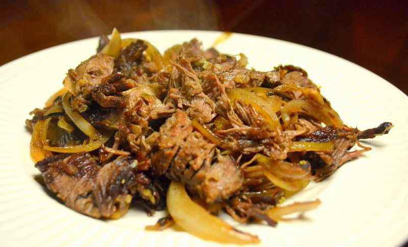 Plat typique cubain : la vaca frita